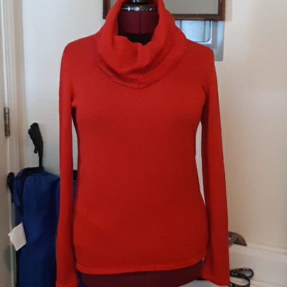 Sparkly red turtleneck sweater. - Picture 2 of 5